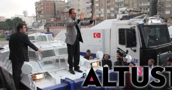 Kürtler itaat etmiyor