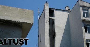 Hariçten Memleket Sosyolojisi – Besim F. Dellaloğlu