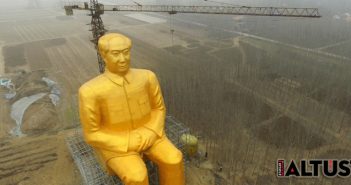 Mao ve Çin: Büyük atılım, derin düşüş