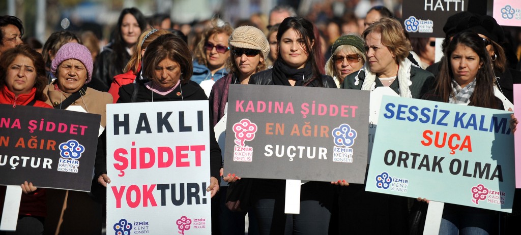 Devletten Aileye Türkiye’de Kadın Cinayetleri – Nil Mutluer